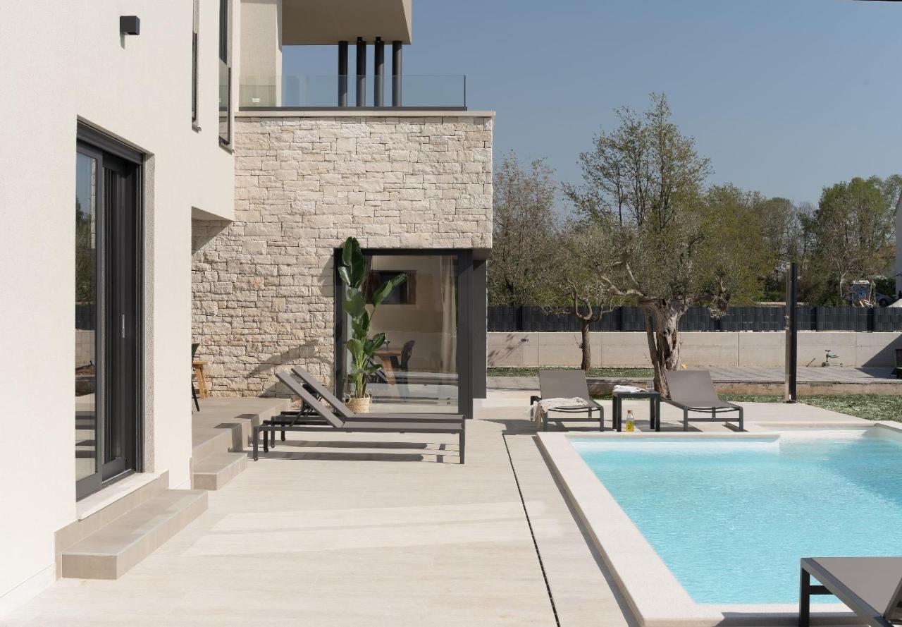 Rooms "Limes" Funtana Exterior photo